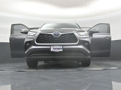 2023 Toyota Highlander Hybrid XLE