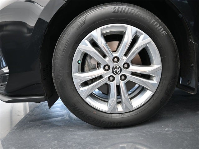 2022 Toyota Sienna XSE 7 Passenger