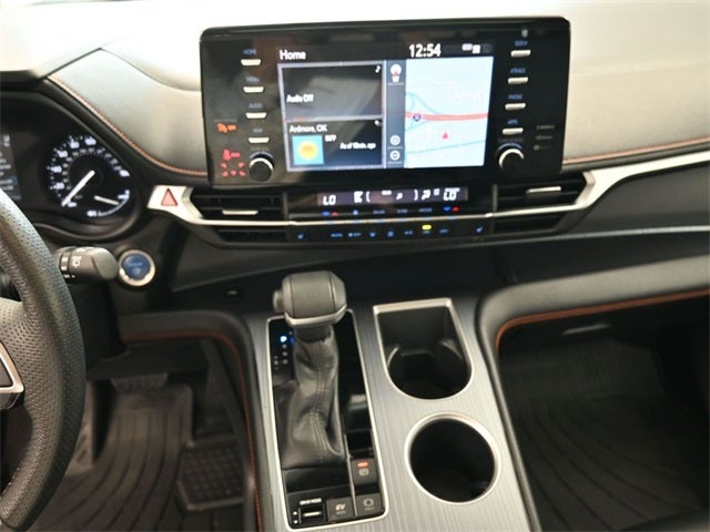 2022 Toyota Sienna XSE 7 Passenger