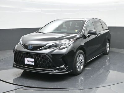 2022 Toyota Sienna XSE 7 Passenger