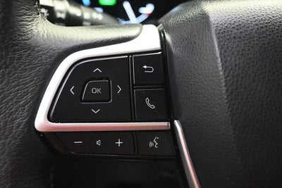 2023 Toyota Sienna XLE 8 Passenger