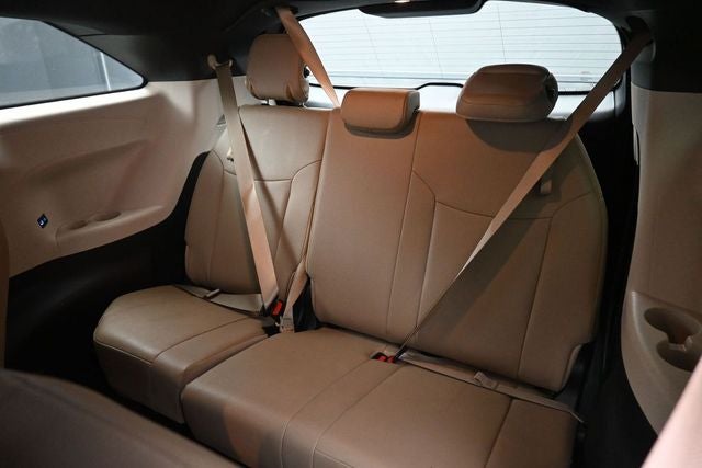 2023 Toyota Sienna XLE 8 Passenger