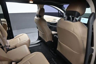 2023 Toyota Sienna XLE 8 Passenger