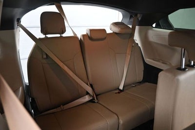 2023 Toyota Sienna XLE 8 Passenger