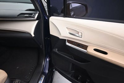 2023 Toyota Sienna XLE 8 Passenger