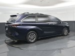 2023 Toyota Sienna XLE 8 Passenger