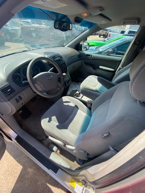 2005 Toyota Sienna CE
