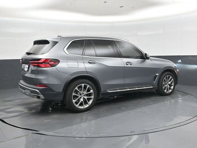 2025 BMW X5 xDrive40i