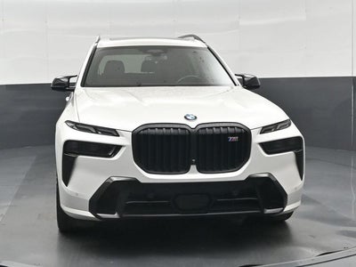 2023 BMW X7 M60i