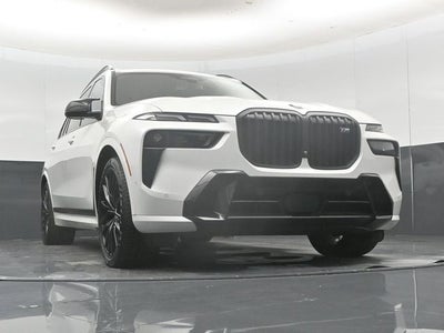 2023 BMW X7 M60i