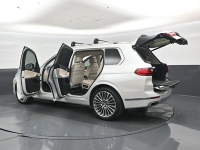 2020 BMW X7 xDrive40i