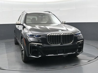 2022 BMW X7 M50i