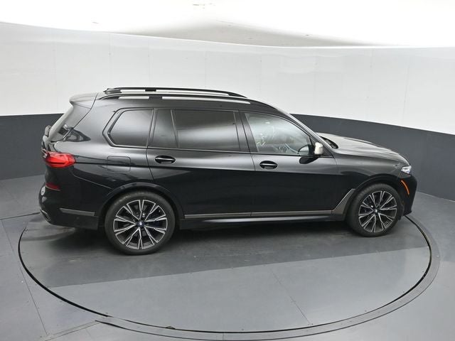 2022 BMW X7 M50i