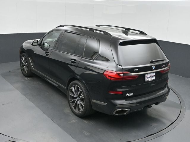 2022 BMW X7 M50i