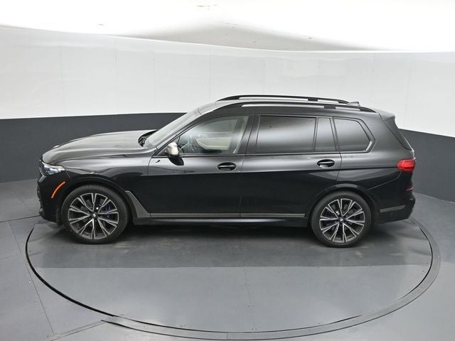 2022 BMW X7 M50i