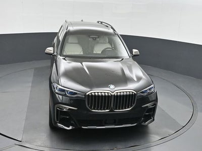 2022 BMW X7 M50i