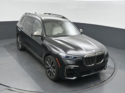 2022 BMW X7 M50i