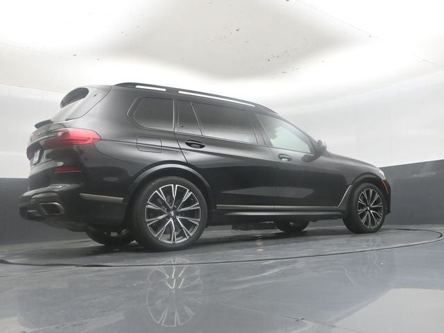 2022 BMW X7 M50i