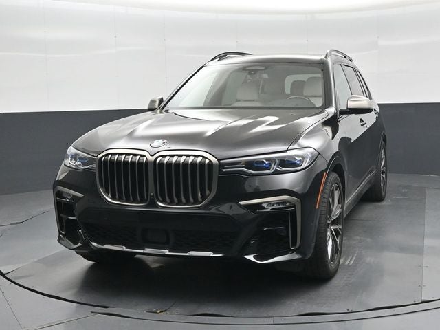 2022 BMW X7 M50i