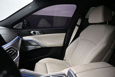 2021 BMW X6 M50i