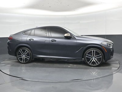 2021 BMW X6 M50i
