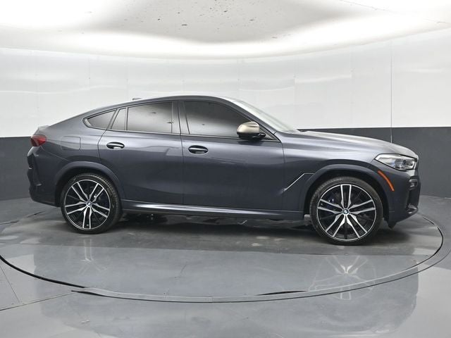 2021 BMW X6 M50i