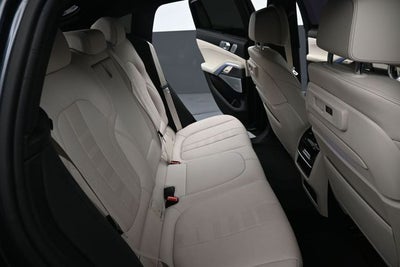 2021 BMW X6 M50i