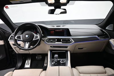 2021 BMW X6 M50i