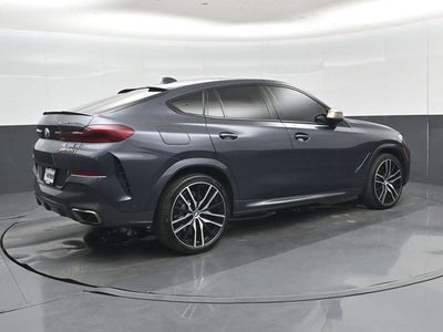 2021 BMW X6 M50i