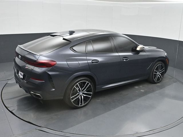 2021 BMW X6 M50i