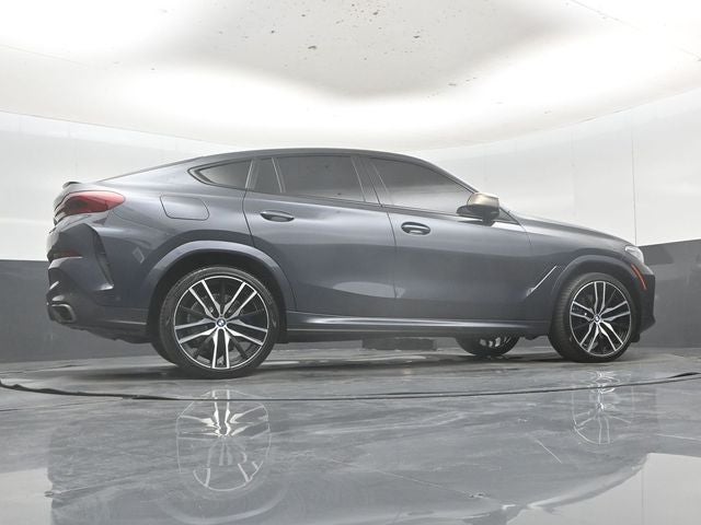 2021 BMW X6 M50i
