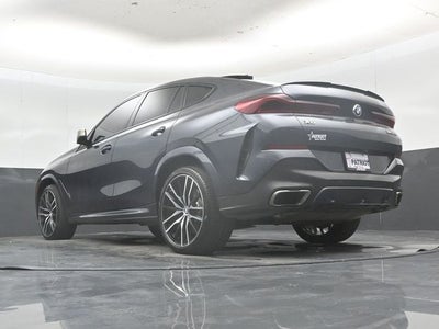 2021 BMW X6 M50i
