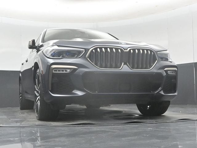 2021 BMW X6 M50i