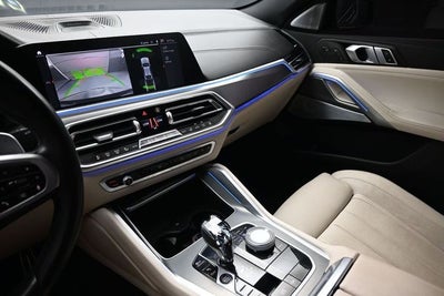 2021 BMW X6 M50i