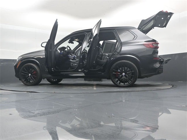 2023 BMW X5 M50i