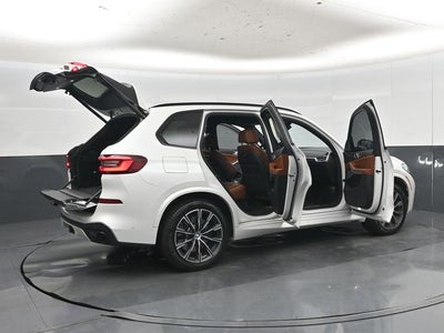 2023 BMW X5 M50i