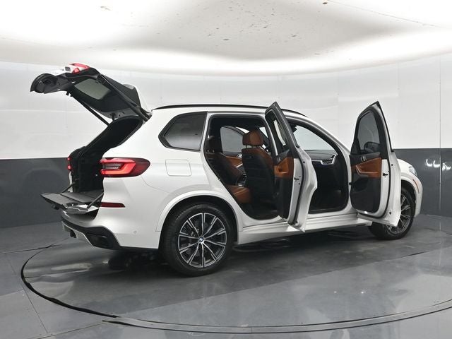 2023 BMW X5 M50i