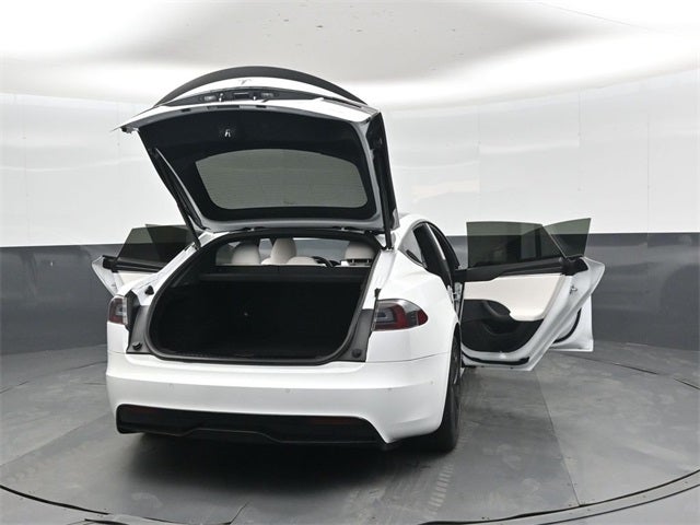 2021 Tesla Model S Plaid