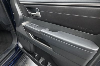 2025 Toyota Sequoia SR5