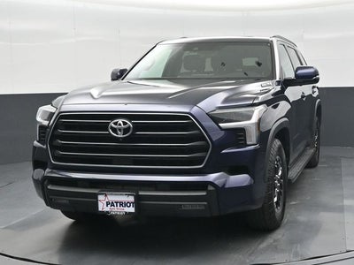 2025 Toyota Sequoia SR5