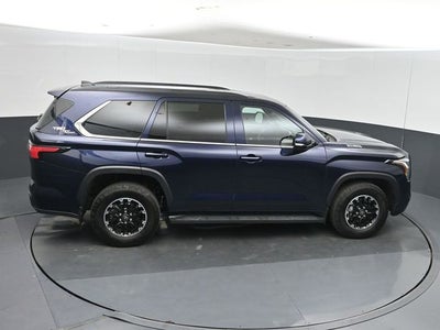 2025 Toyota Sequoia SR5