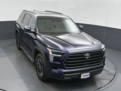 2025 Toyota Sequoia SR5