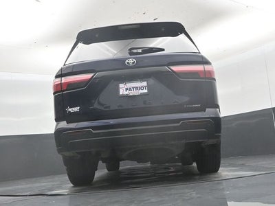 2025 Toyota Sequoia SR5
