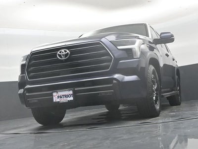 2025 Toyota Sequoia SR5