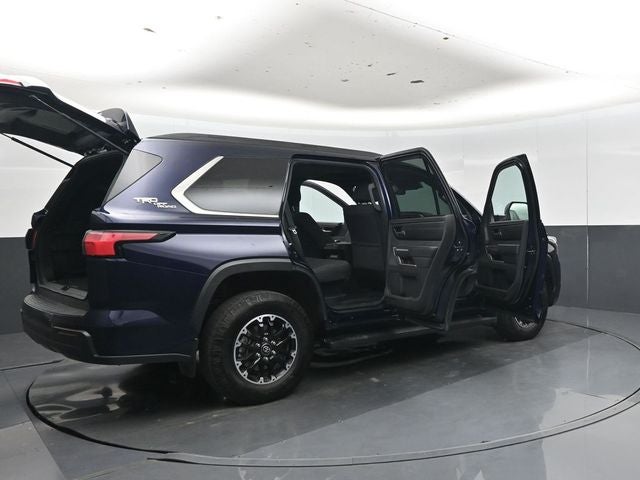 2025 Toyota Sequoia SR5