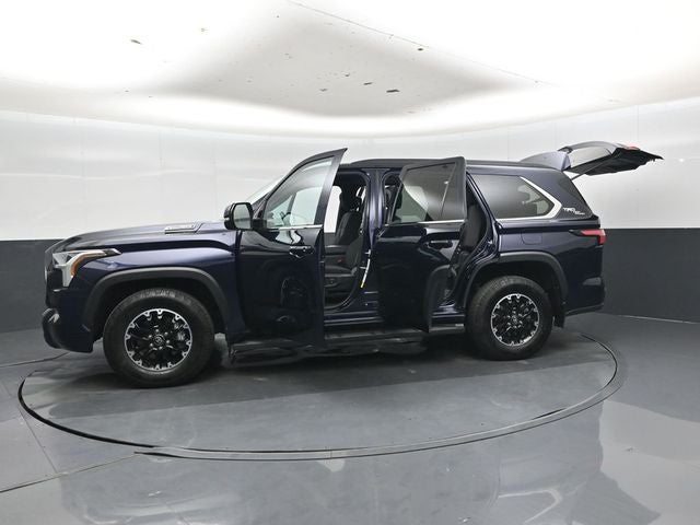 2025 Toyota Sequoia SR5
