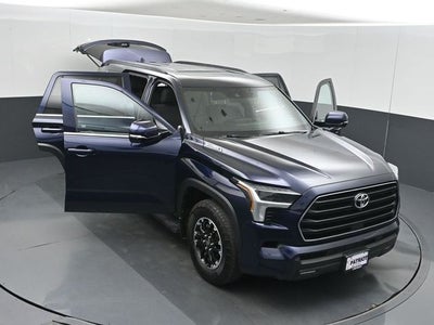 2025 Toyota Sequoia SR5