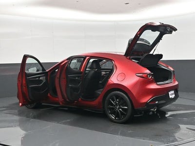 2022 Mazda Mazda3 Premium Plus