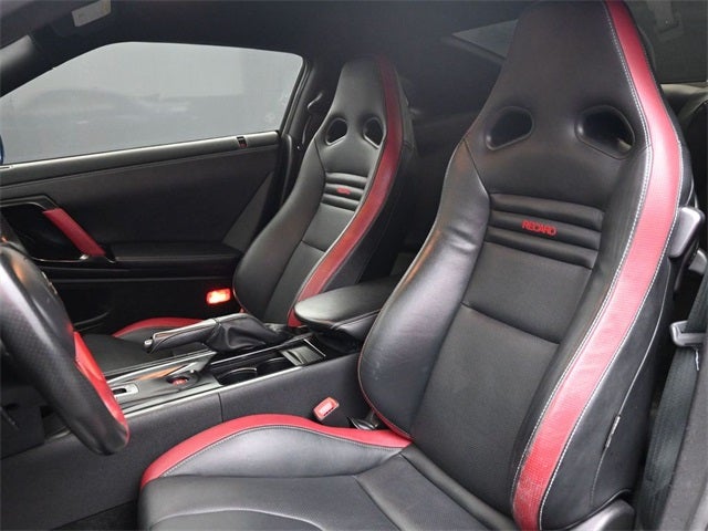 2015 Nissan GT-R Black Edition