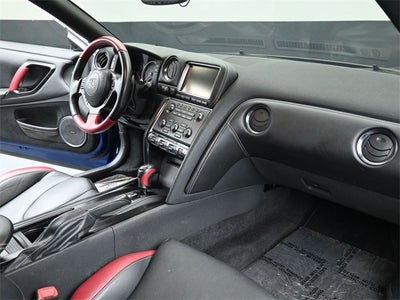 2015 Nissan GT-R Black Edition